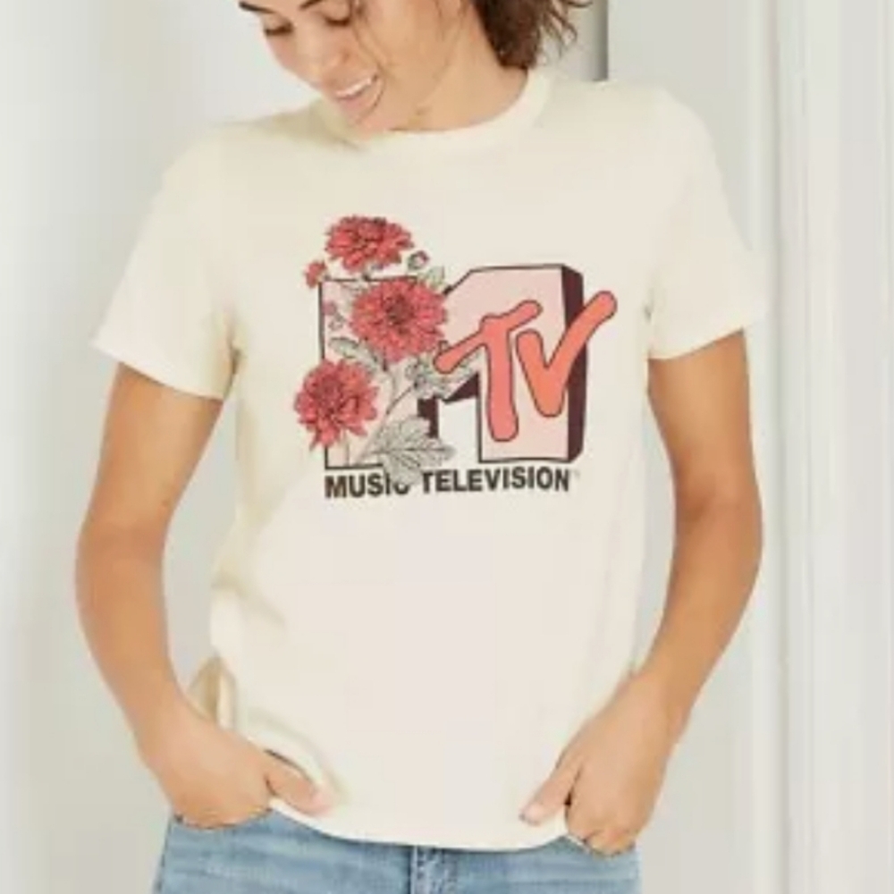 MTV Women's L Graphic Tee